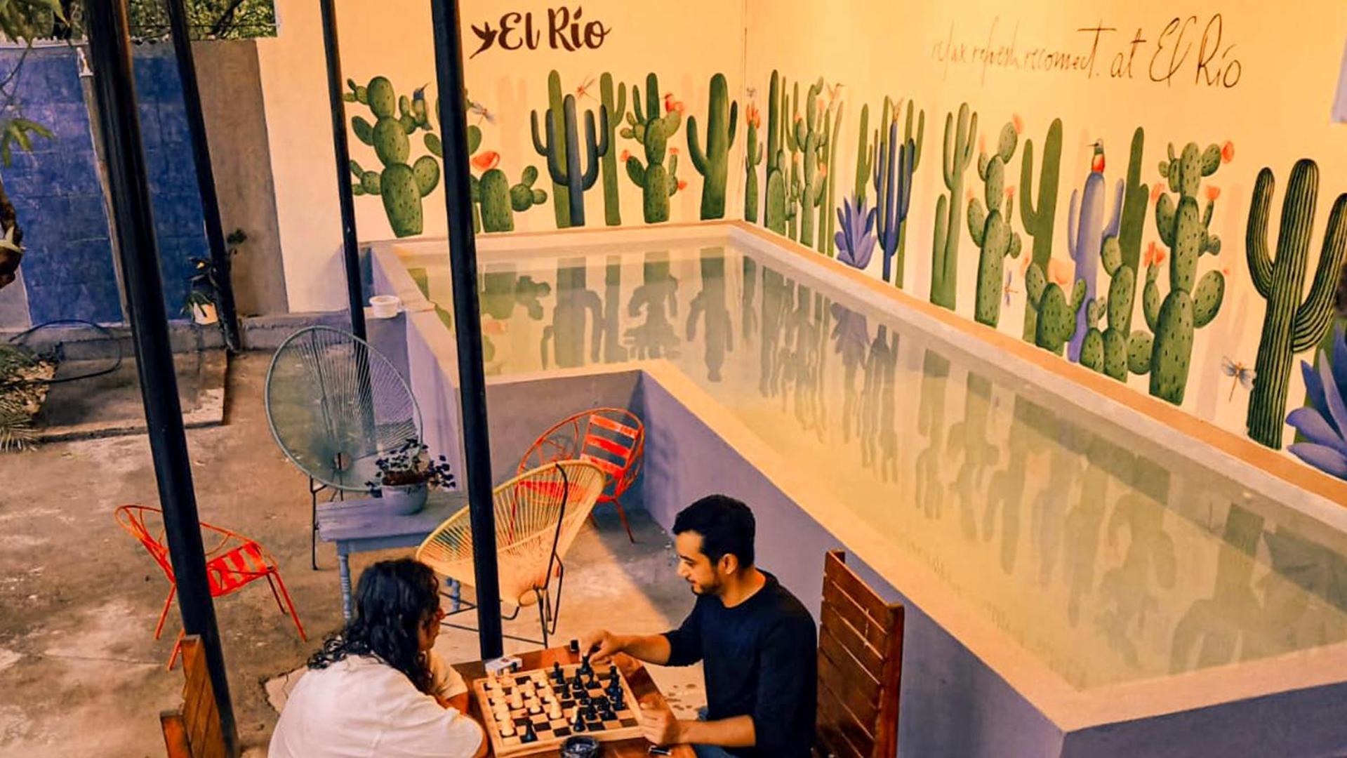 Hostal El Rio León Zewnętrze zdjęcie